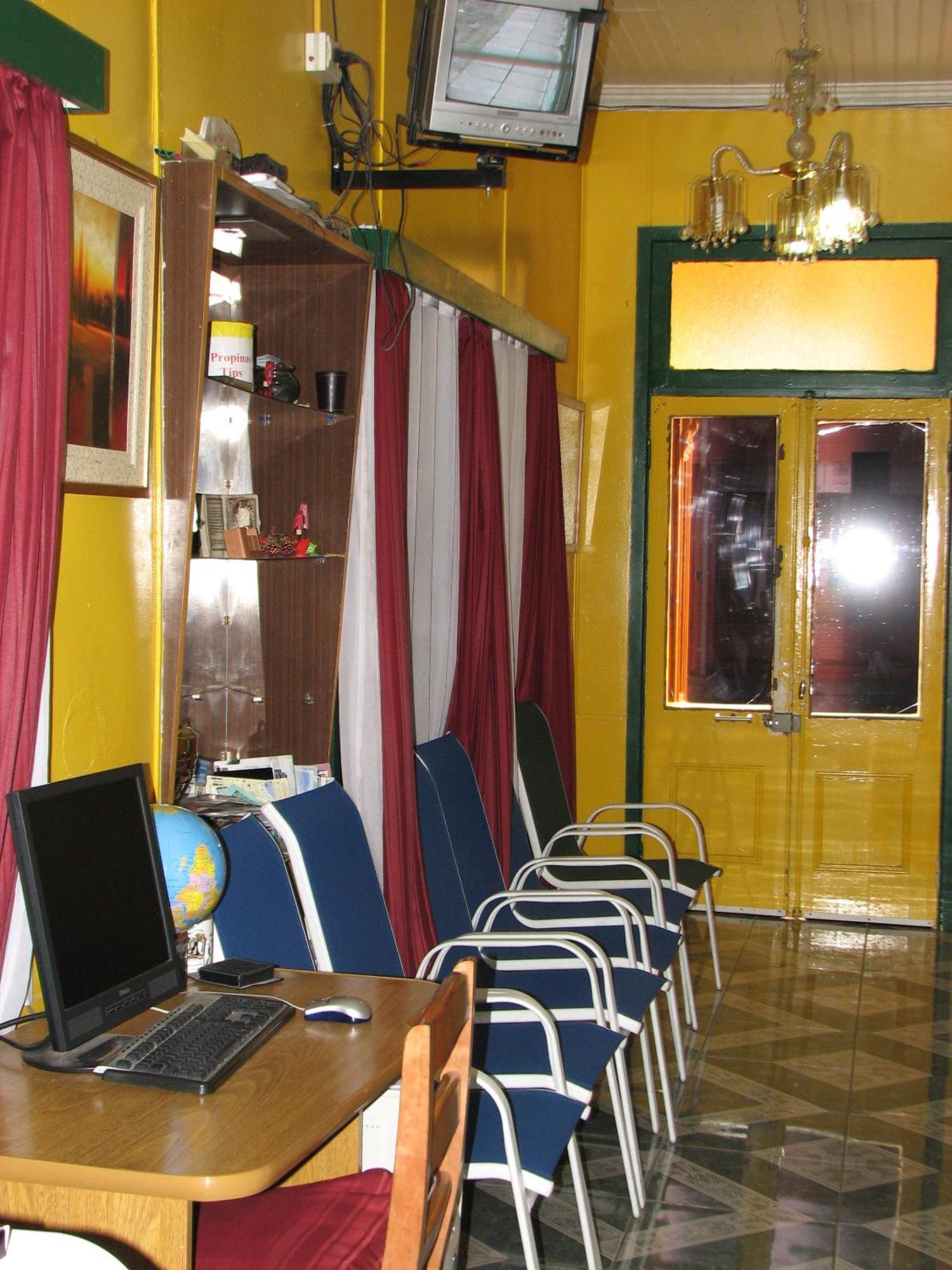 Hostal El Mirador Пунта-Аренас Екстер'єр фото